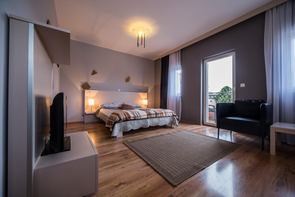 Villa Lugano Rovinj Exterior photo